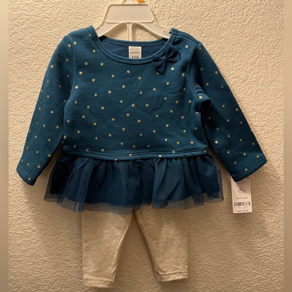 Carter’s 2pc shirt and pant set
